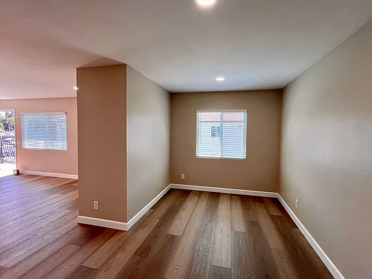 321 Waverly Pl #3 — Photo 6
