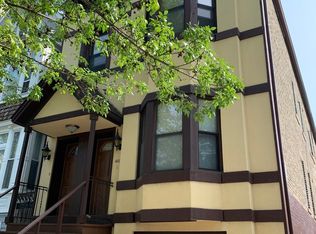2915 N Southport Ave APT 2, Chicago, IL 60657