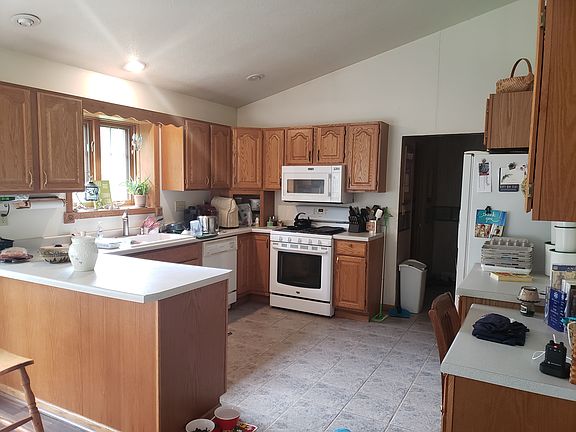 5th image of W7961 County Road E