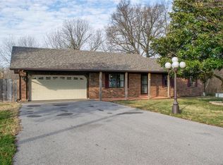 58 Odom Dr, Collinsville, IL 62234