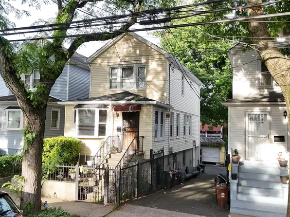 4350 Grace Avenue, Bronx, NY 10466