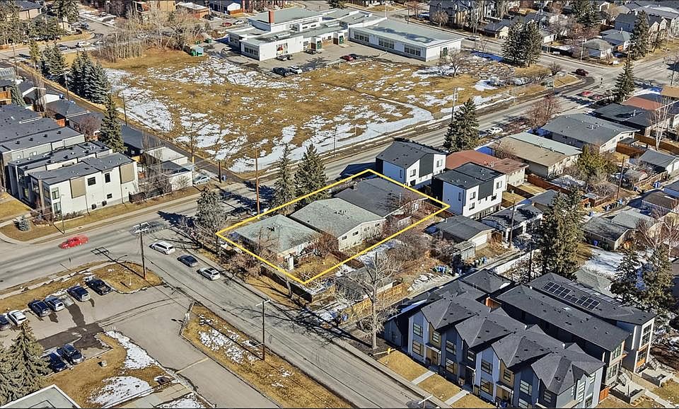 1st image of 2139 & 2141 N 50th Ave SW