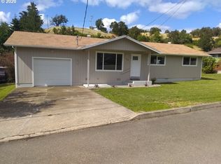 1335 NE Janet Ln, Myrtle Creek, OR 97457