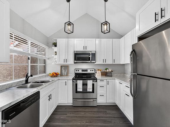 5th image of 1633 E LAKESIDE Drive #25