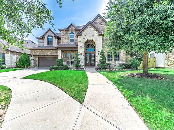 2nd image of 5107 Hawthorne Springs Lane