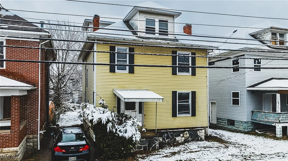 1425 23rd St photo 1