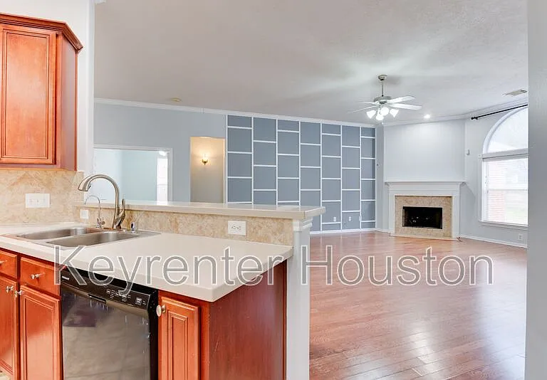 7131 Sundance Meadows Ln — Photo 17