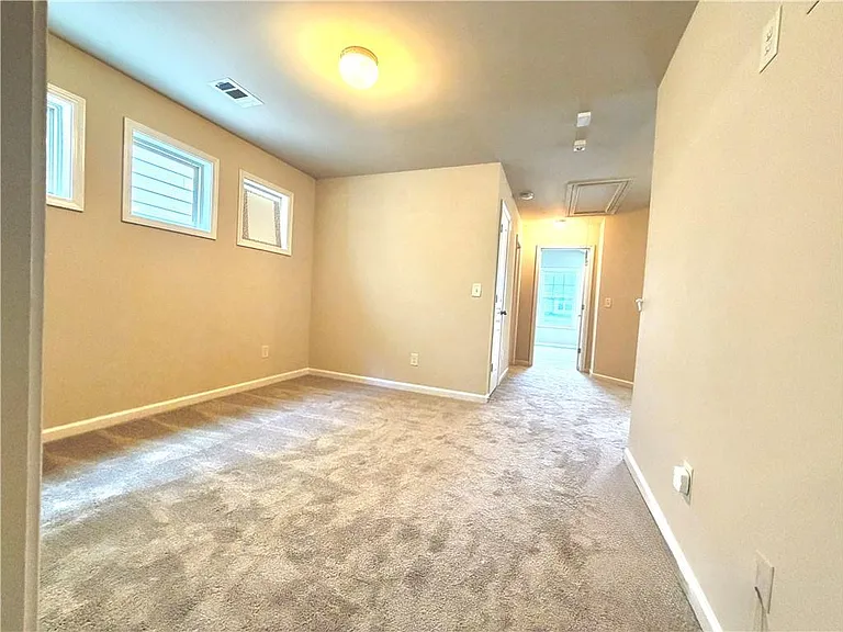 6215 Crested Moss Dr — Photo 23