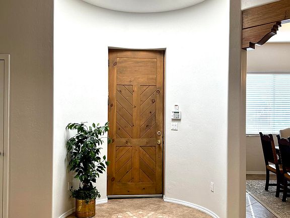 3rd image of 233 Shangri La Ct NW