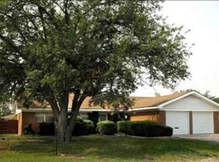 602 La Fonda Dr, Roswell, NM 88201