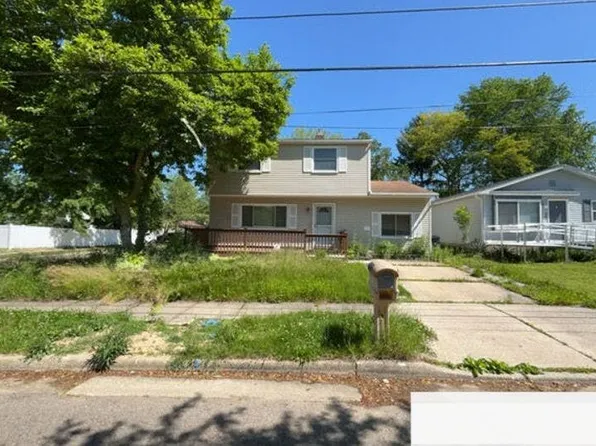 983 Jean Ave, Akron, OH 44310