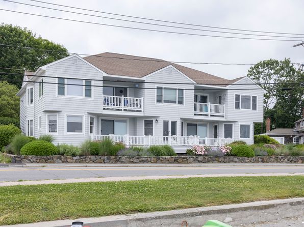 73 Conanicus Ave #2