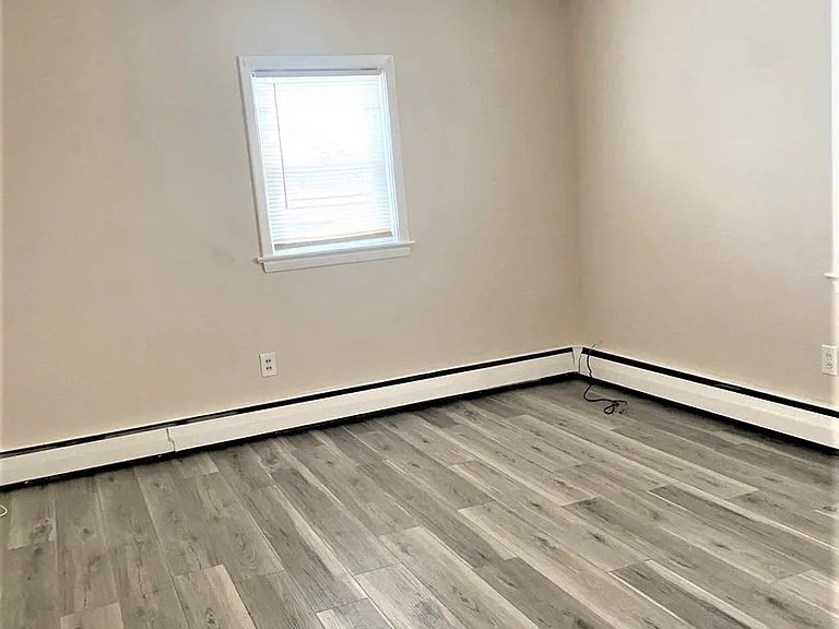 230 Tasker Ave #1 — Photo 17