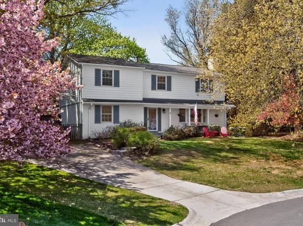 7 Greenlane Ct, Potomac, MD 20854