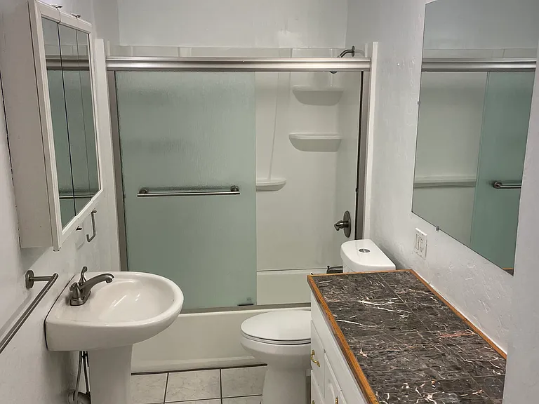 1356 SW A Ave #1356 — Photo 29