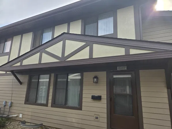 6257 Gold Cir #6257, Hanover Park, IL 60133