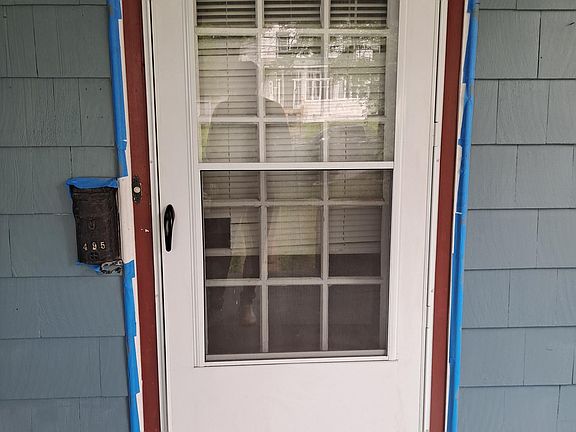 2nd image of 495 Walnut St #1