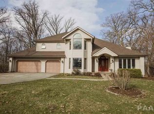 1341 Timber Oaks Dr, Metamora, IL 61548
