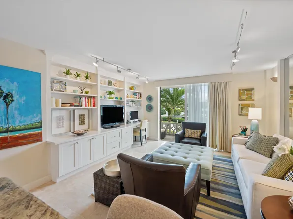 139 Sunrise Avenue #205, Palm Beach, FL 33480