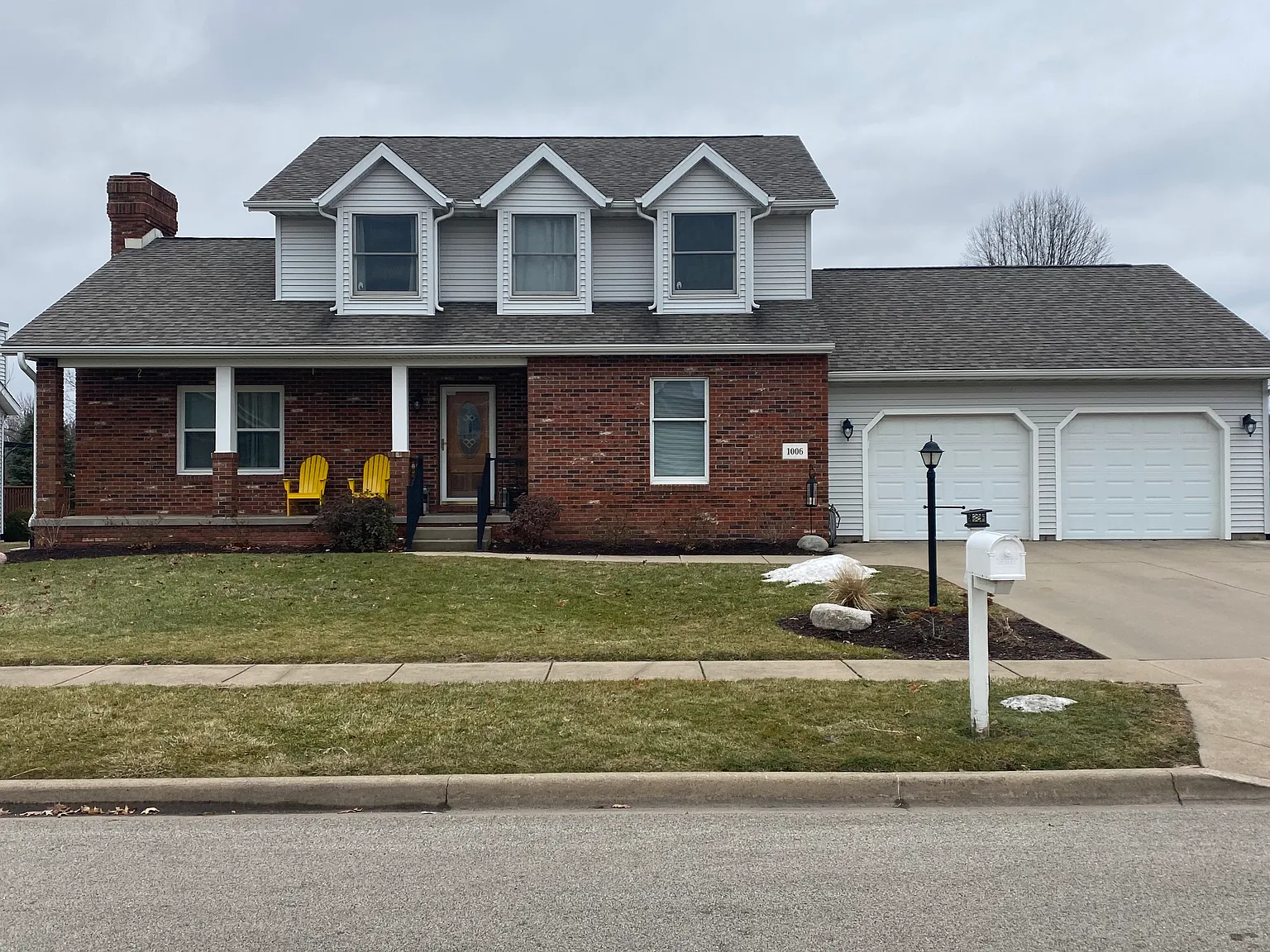 1006 Wellington Dr photo 1