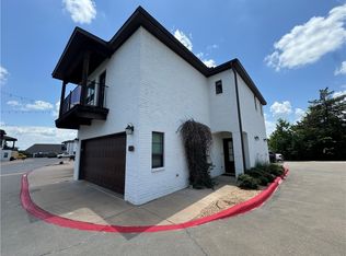 203 Brentwood Dr E APT 46, College Station, TX 77840