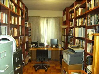 Rented by R New York