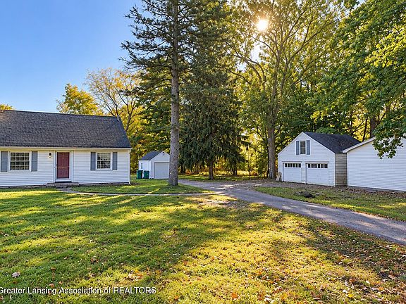2nd image of 16477 Ingersoll Rd