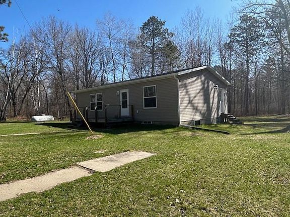 3rd image of 5636 County Road 125 NE