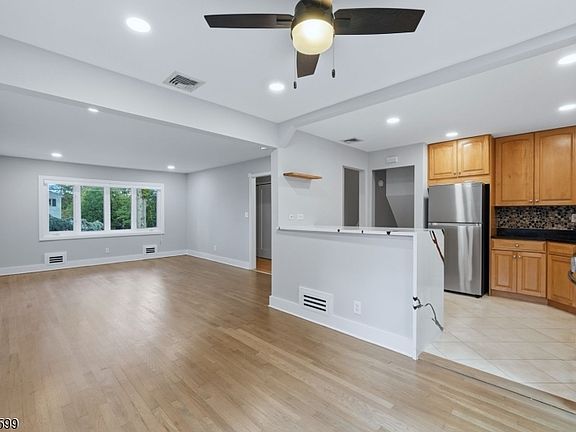 4th image of 158 Morningside Rd