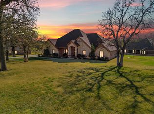 100 Ellis Pond Ct, Weatherford, TX 76085
