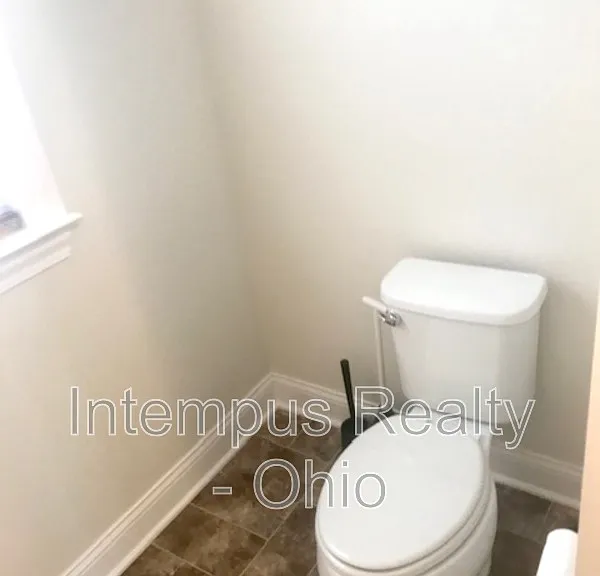 9390 Woodbine Way — Photo 50