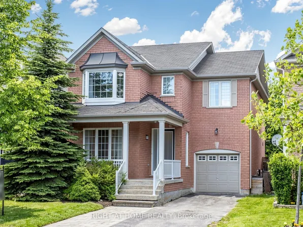 142 Alfred Smith Way, Newmarket, ON L3X 3B9