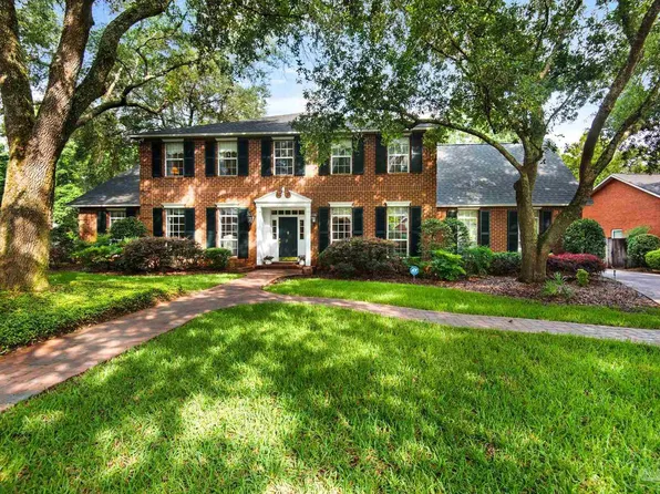 4305 Brittany Ct, Pensacola, FL 32504