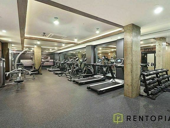 5th image of 340 Evergreen Ave #258