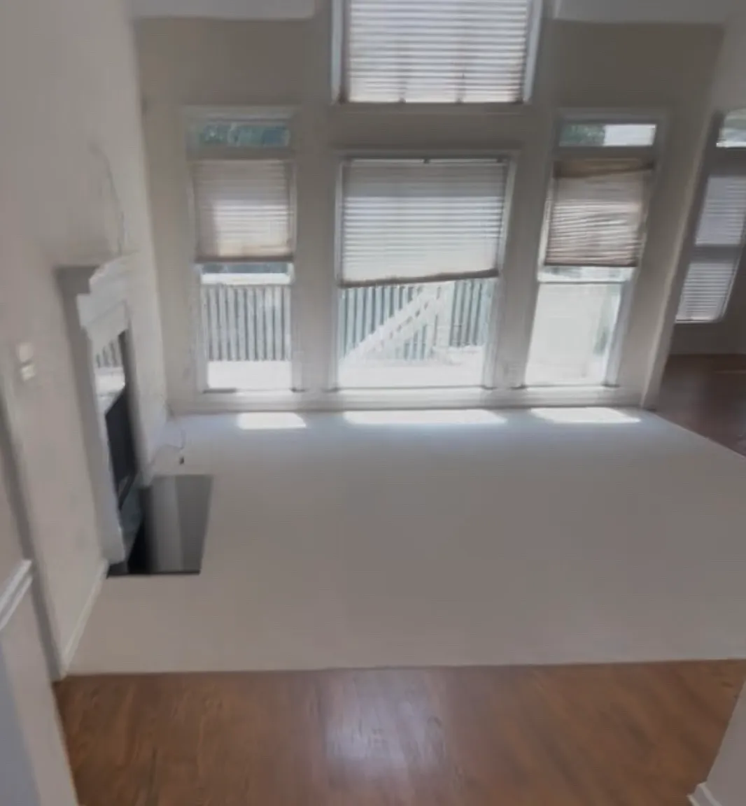 3 bed, 2.5 bath, 3000 sqft, $3,200 — Photo 4