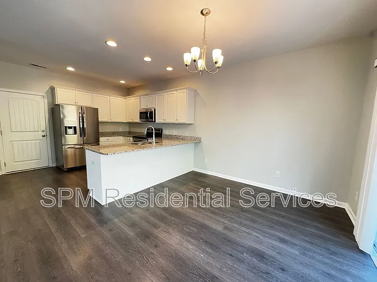 9393 Cassadine Ct NE — Photo 7