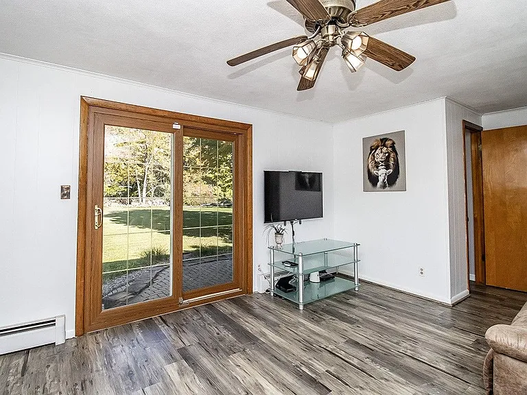 5751 Sunset Ter — Photo 14