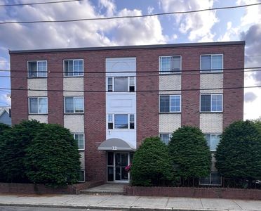 12 Woodland St APT 12, Everett, MA, 02149