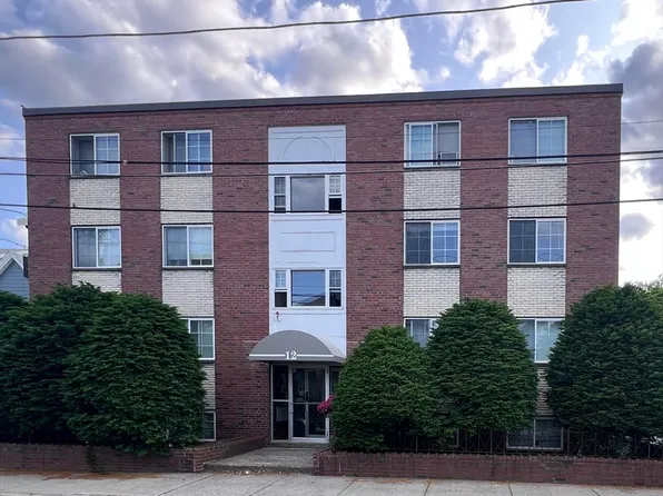 12 Woodland St APT 12, Everett, MA 02149