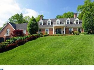 142 Hunt Valley Cir, Berwyn, PA 19312