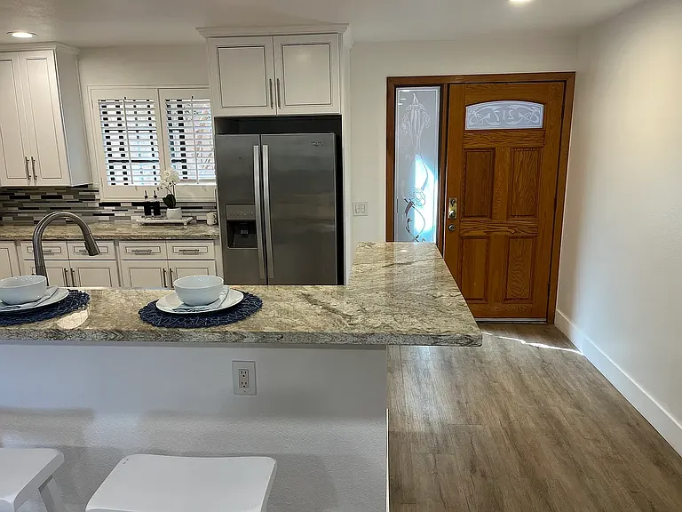 8860 Villa La Jolla Dr #217 — Photo 4