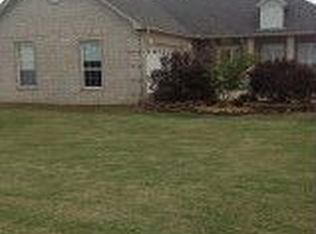 911 W Palm St, Lonoke, AR 72086