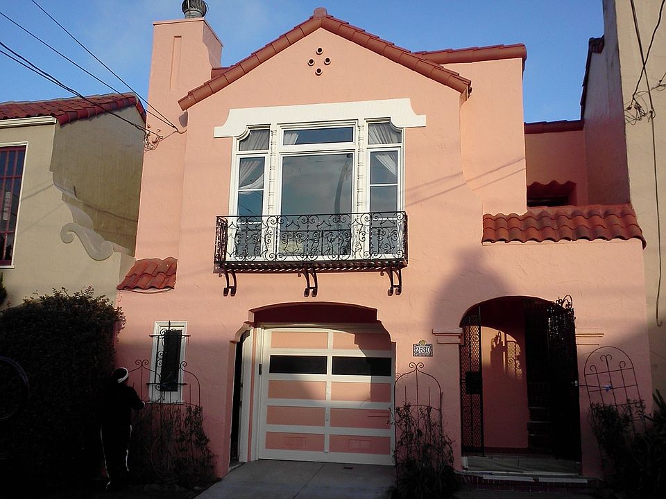 1st image of 2630 18th Ave
