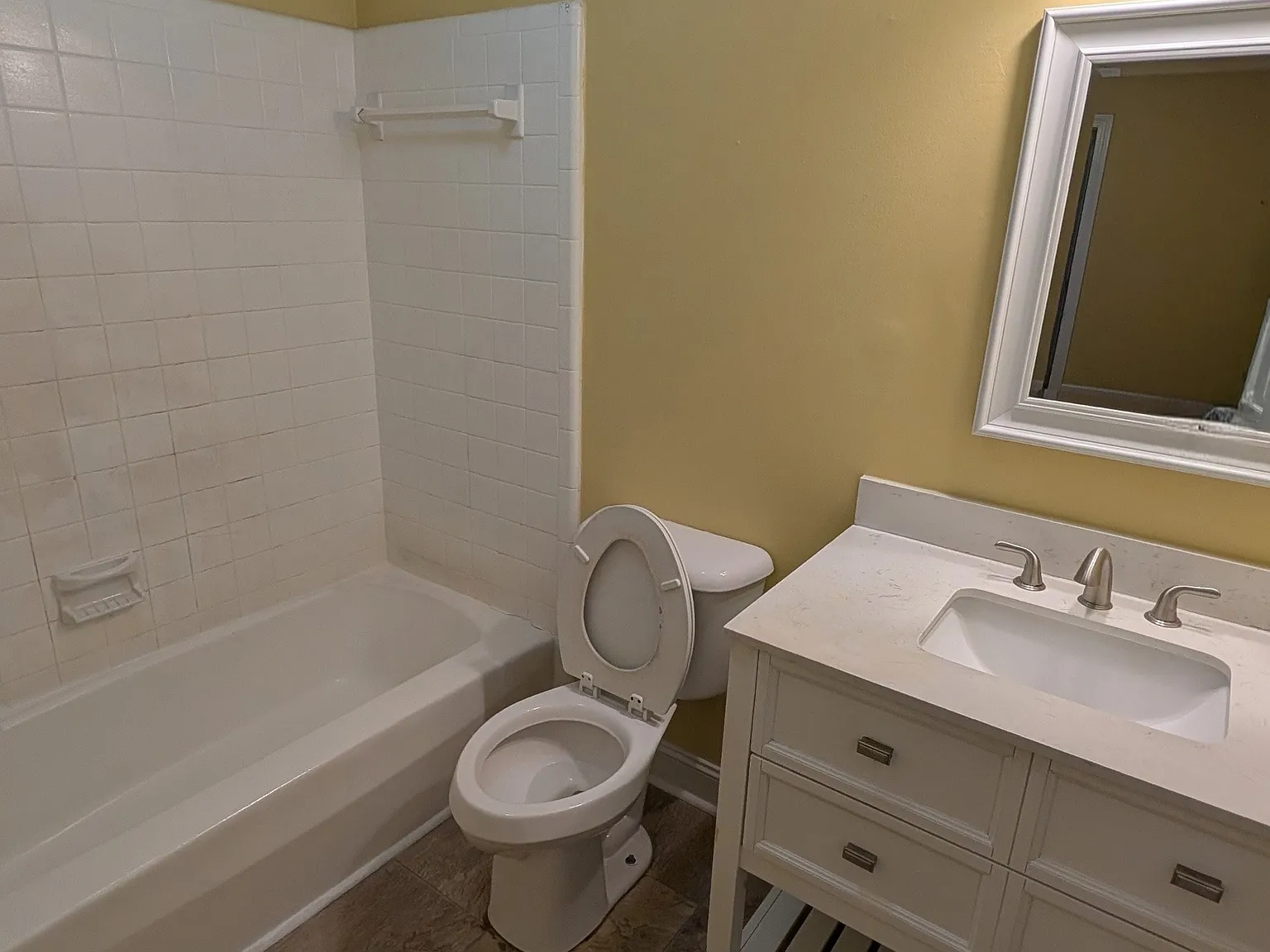 2622 Kingston Drive - 1 — Photo 2