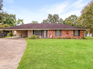 2434 Herbert Dr, Opelousas, LA 70570