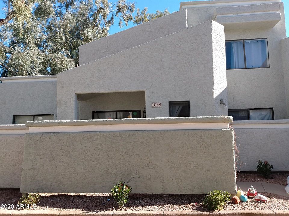 1st image of 850 S River Dr Unit 1028