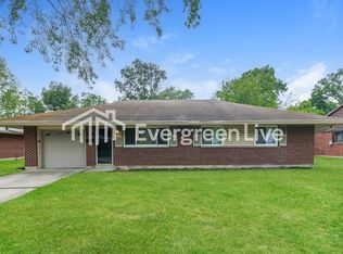 341 Stubbs Dr, Dayton, OH 45426
