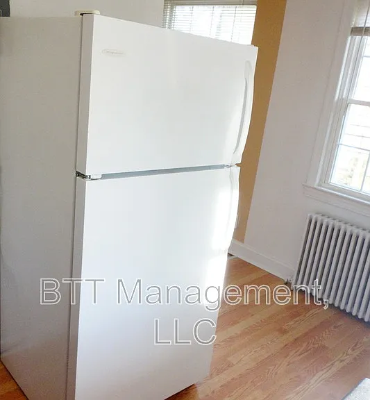 8400 Greenwood Ave #4 — Photo 57