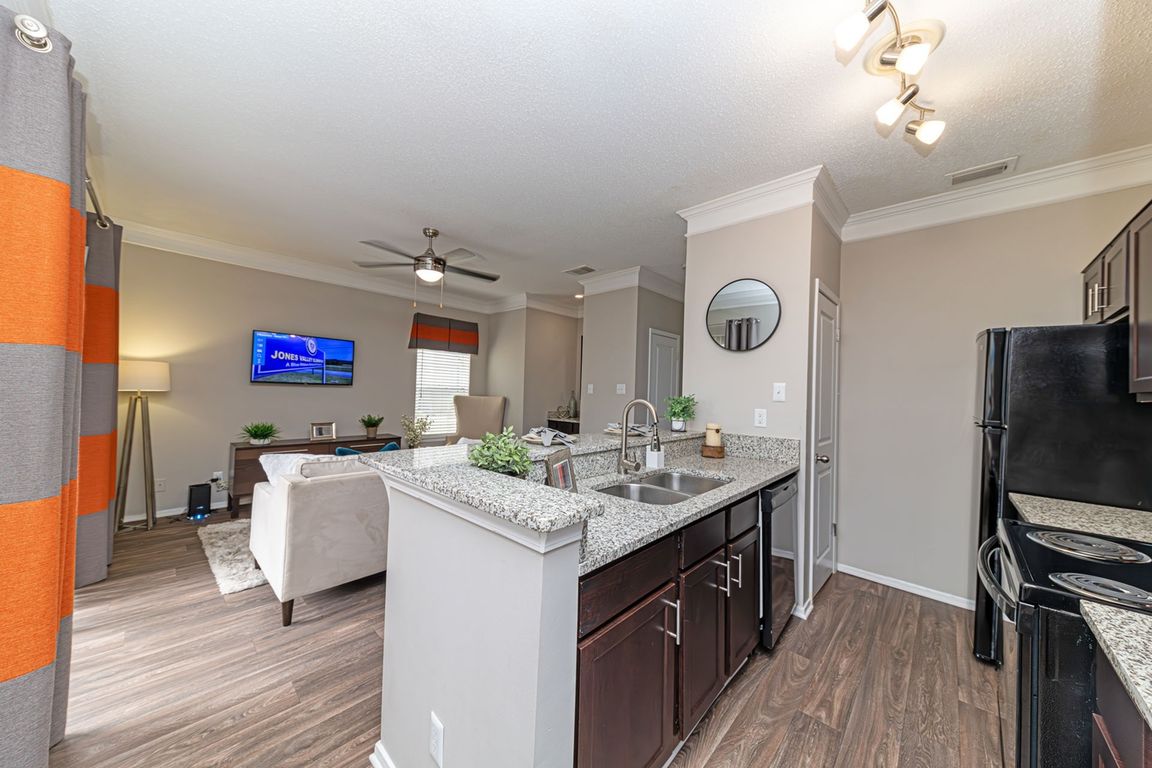 DSC_7130-Enhanced-NR