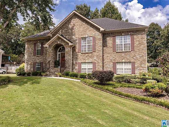 2nd image of 152 Wisteria Dr